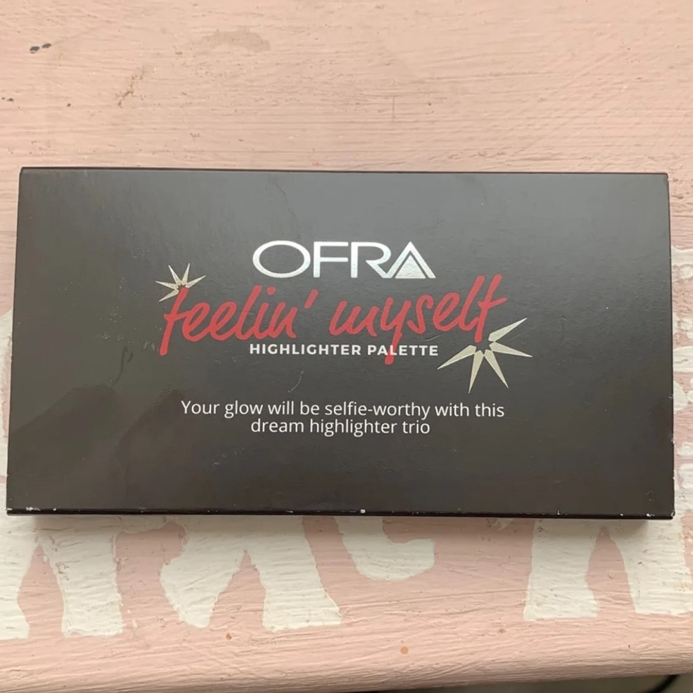 Ofra feelin myself Highlighter palette